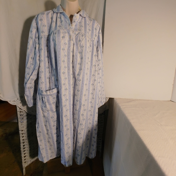 USA Fundamentals Night Gown Blue Design Size 2x Cotton 2 Button Pocket - Picture 3 of 11
